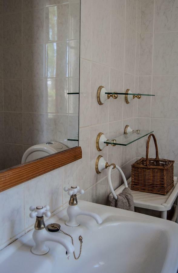 Historical Guesthouse - Self Catering Apartments Lüderitz Exteriör bild